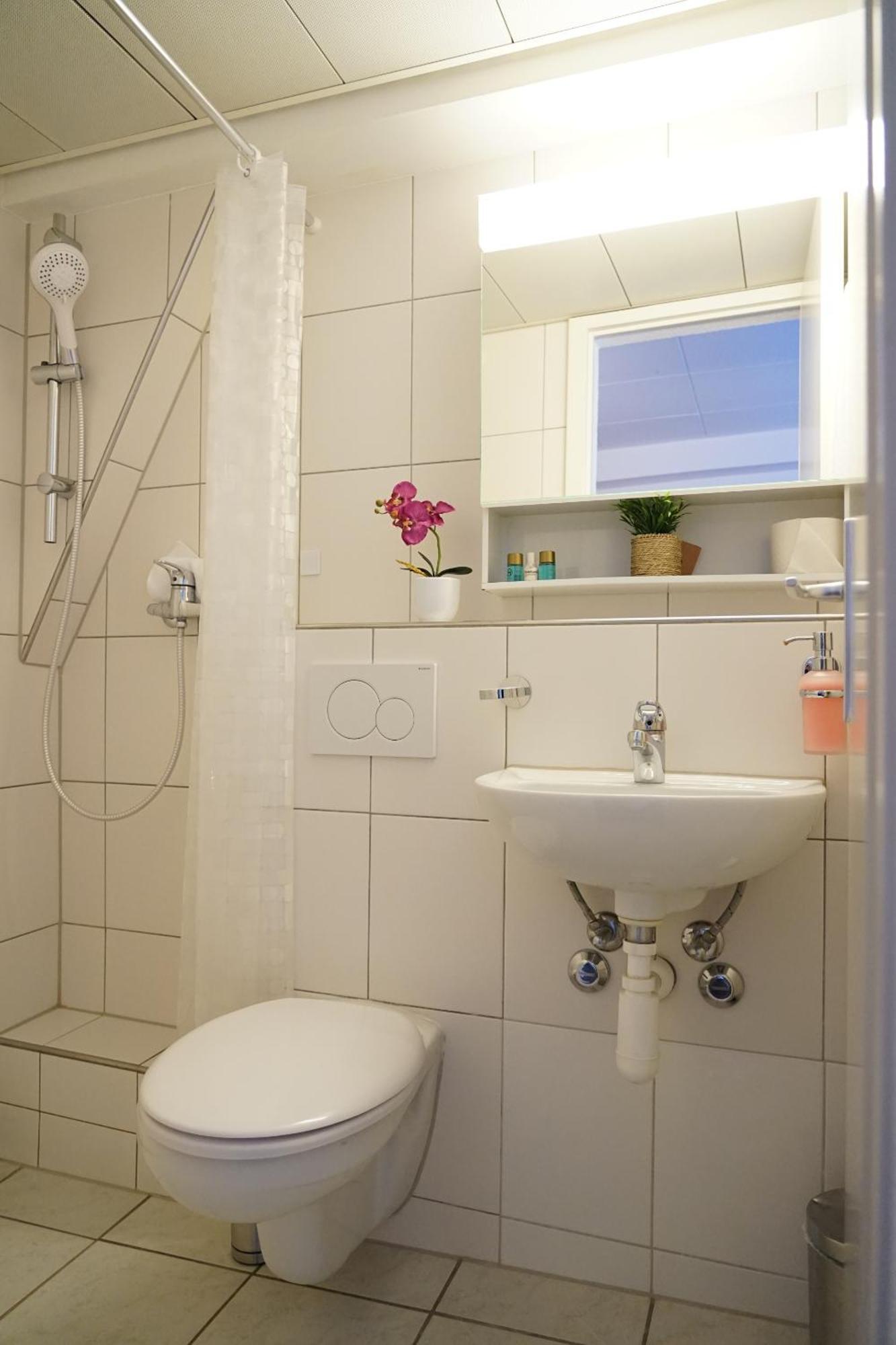 Perron 10 Centra Hotel Винтертур Номер фото